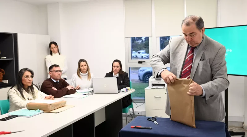 Tres ofertas para desarrollar la aplicación que facilitará la gestión de trámites y servicios